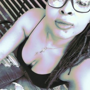 Meet your Posher, Nadia